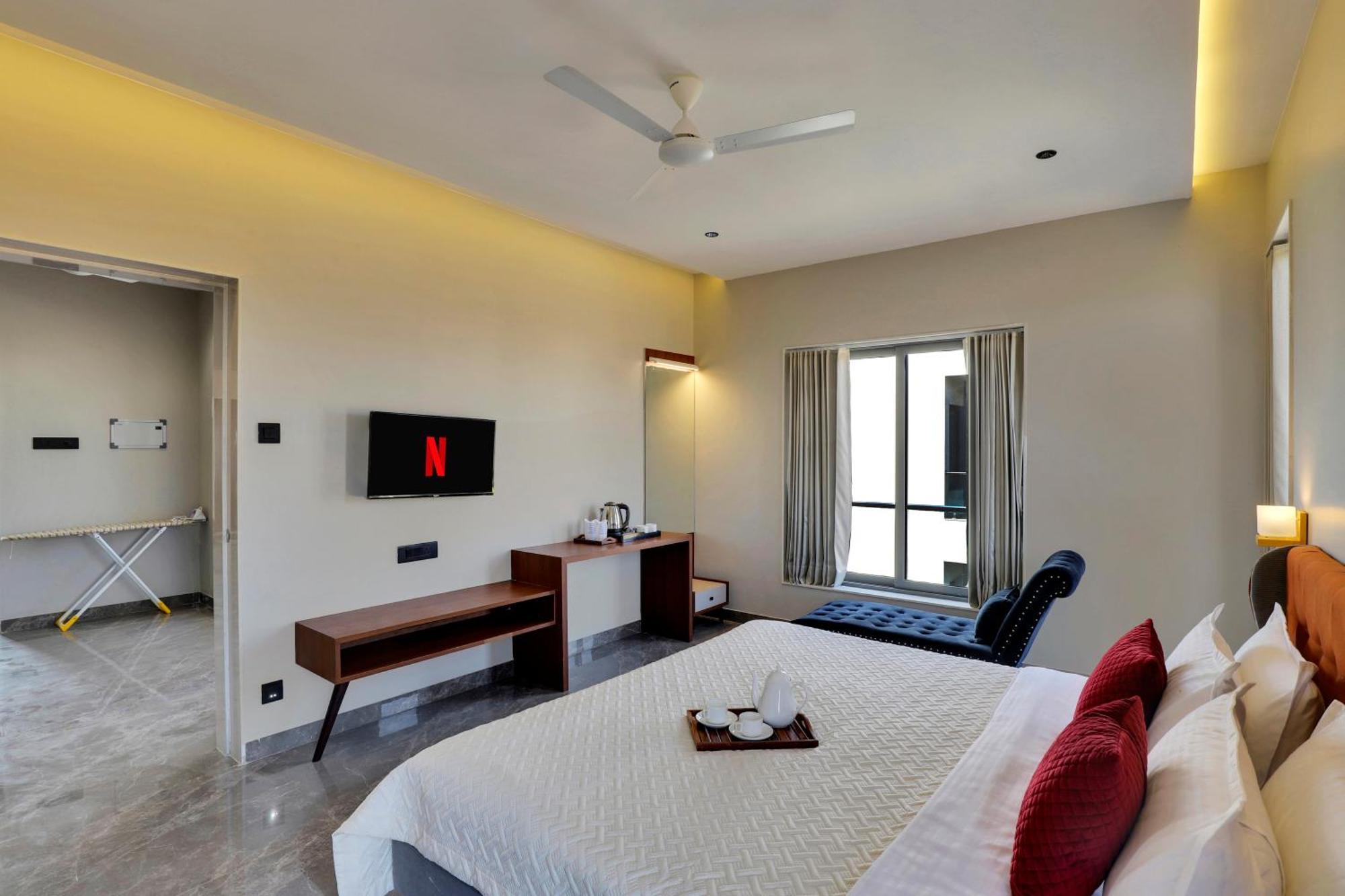 Goverdhan Greens Resort Dwarka L Hotels In Dwarka Ngoại thất bức ảnh