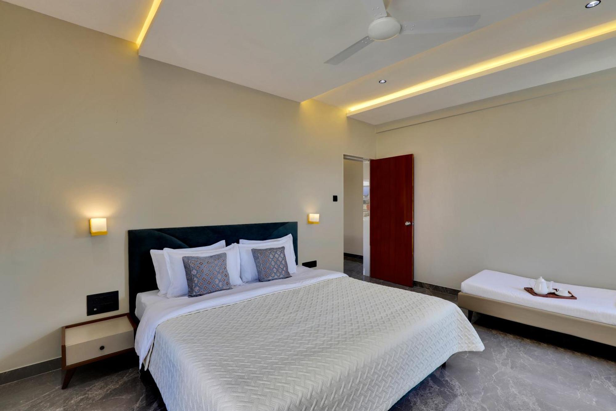 Goverdhan Greens Resort Dwarka L Hotels In Dwarka Ngoại thất bức ảnh